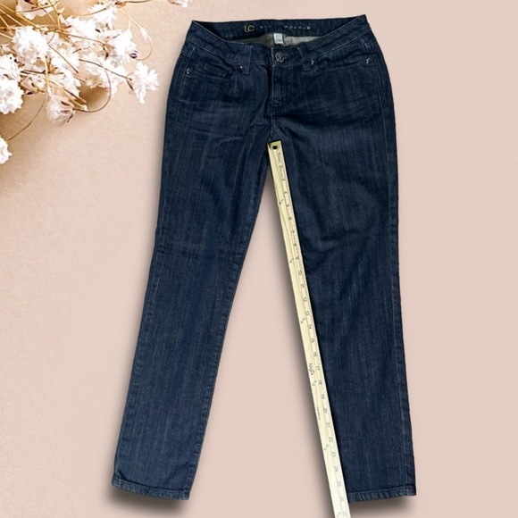 LC Lauren Conrad Size 2 Dark Wash Jeans Straight Leg 5-Pocket Button Zip Closure - Picture 9 of 12
